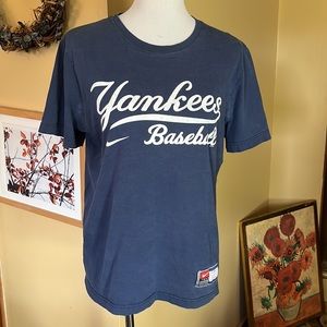 NIKE Size Small NY Yankees Home Blue Tee
"Yankees Baseball" Logo Swoosh BrokenIn
